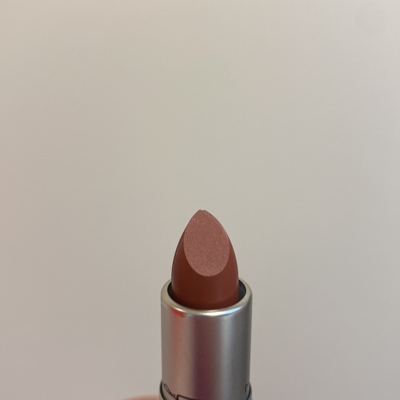 💋Velvet Teddy matte lipstick - Picture 2 of 6